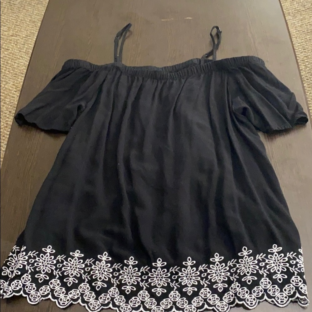 Old Navy top